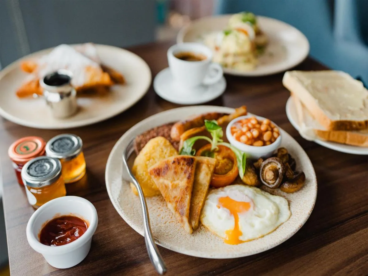 Full breakfast